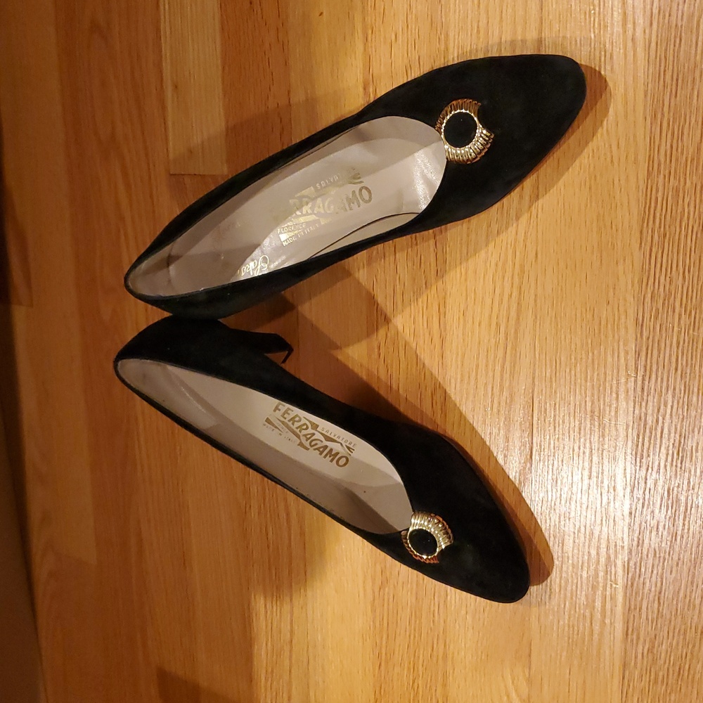 Salvatore Ferragamo Black Suede Calf Heels with Gold Accent...Vintage EUC